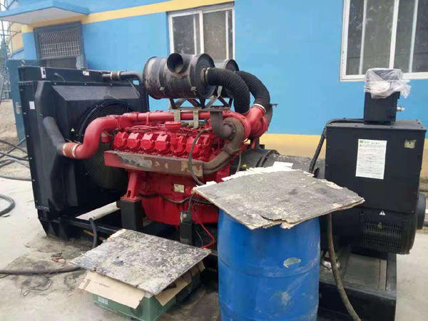 杨陵关于柴油发电机组水箱污垢的产生与清理