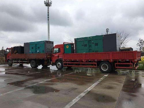 杨陵涂抹密封胶后，需要等待多长时间才能安装水冷式机油散热器密封件？